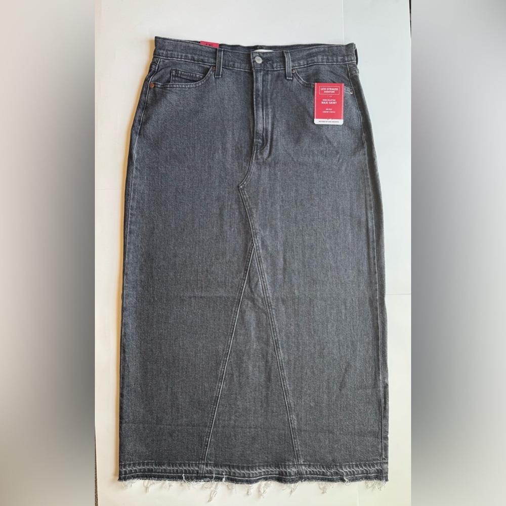 Women’s Levi's Dark Charcoal Gray Denim Collection Maxi Skirt READ DESCRIPTION - Picture 5 of 16